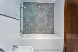FIRST CLASS 1BR Captivating City Views - Dubai - 5