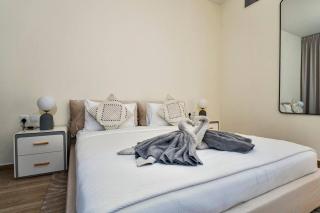 FIRST CLASS 1BR Captivating City Views - Dubai - 2