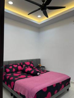 Islamic Azzahra Homestay - Rawang - 4