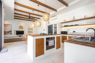 Villa Sophia - Uluwatu by Yolla Hospitality - Uluwatu - 6