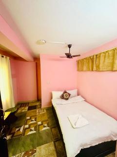 Kingsland - Kathmandu - 3