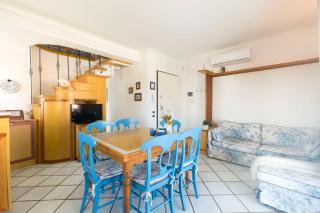 150 - Bellissimo trilocale di fronte alla spiaggia in centro a Marcelli, climatizzato - SPIAGGIA INCLUSA - 1