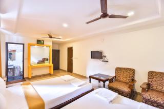 Hotel Golden Bliss - 5