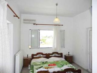 Lazanis Studios Apartments - 3