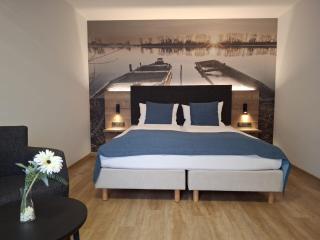 Hotel am Hardtsee - Ubstadt-Weiher - 0