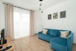 Jasny Apartament Blisko Lotniska Ławica w Poznaniu by Noclegi Renters - Poznań - 0