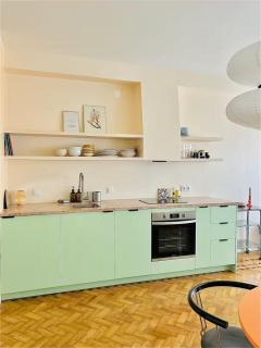Big Studio apartment with a terrace - Almada - 9