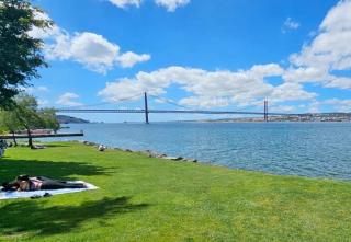 Big Studio apartment with a terrace - Almada - 7