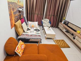 Cozy 2BR Apt near Airport, Town & Vivacity Mall - Kuching - 5