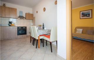 Two-Bedroom Apartment In Zatoglav - Podglavica - 8