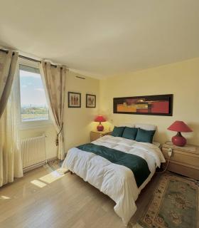 Superbe T2 avec vue sur le port et la mer avec parking privé 4RP221 - 2