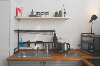 Elena's Apartment - Piramide Metro Station - Roma - 1