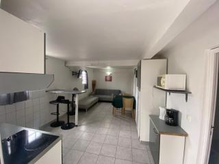 Logement de 40m2 avec terrasse, moderne et équipé - Petit-Canal - 9