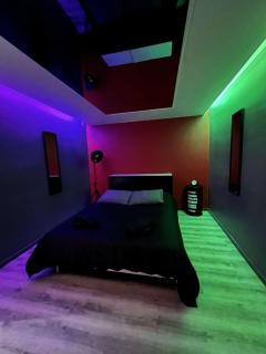 Suite CinéRoom à 25 min de Paris - Franconville - 5