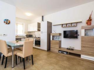 Cozy One Bedroom Apartment with Terrace - Brseč - 6