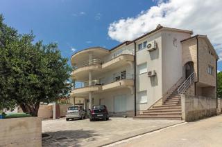 Apartments with Private Balcony Kaštel Novi - Kaštela - 0