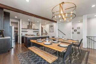 6-Bedroom House, Sleeps 25, Tesla Friendly, New Build Near PCMR, Rooftop Spa - Park City - 8