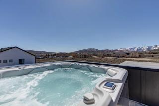 6-Bedroom House, Sleeps 25, Tesla Friendly, New Build Near PCMR, Rooftop Spa - Park City - 7