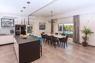 "Casa Mia" Luxury villa with heated swimming pool with jacuzzi - Šestanovac - 6