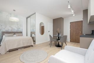 Wyjątkowe Studia w Warszawie by Noclegi Renters - Varsavia - 3