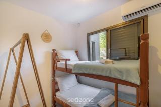 Casa 6Q pé na areia em Bombinhas ABM0101 - 1