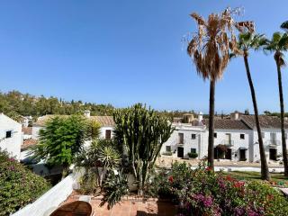 House in Marbella surrounded by Golf courses - Marbella - 3