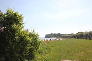 strandnahe Ferienwohnung mit schönem Garten - Ferienhaus Gisela FeWo Vilmblick - Neuendorf - 9