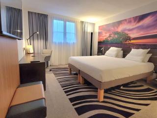 Novotel Lille Centre Grand Place - Lille - 1