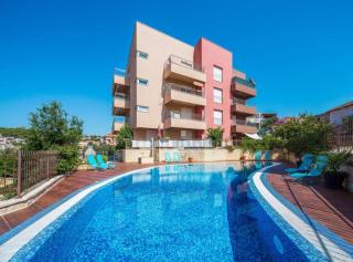 Elegant Hideaway Apartment with Pool - Trogir - 8