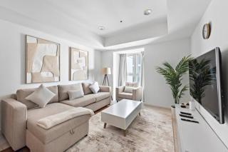 Cozy 1-Bedroom Apartment In Princess Tower - Dubai - 0