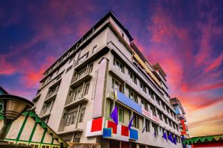 Mount Conifer Suites & Spa - Darjeeling - 0
