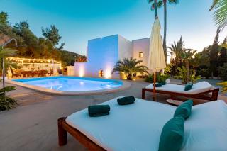 Villa near Ibiza Town sleeps 11 to 13 guests - Can Furnet - 8