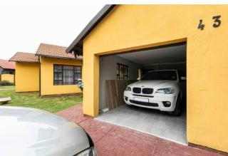 Luxury rooms in Alberton - 1