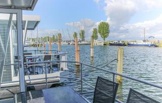 Havenlodge Lelystad - Lelystad - 9