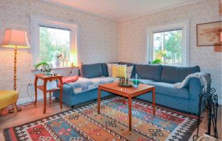 Gorgeous Home In Hova With Wifi - Hova - 9