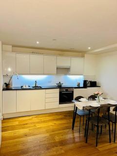 Luxury Flat in London, Croydon - 4
