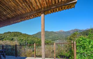 4 Bedroom Lovely Home In Azilone Ampaza - Azilone-Ampaza - 1
