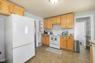 Bo360 White House with Fenced Yard - Billings - 8