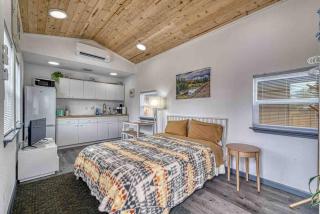 Bo360 Tiny House Unique Country Retreat with Hot Tub - Puyallup - 6