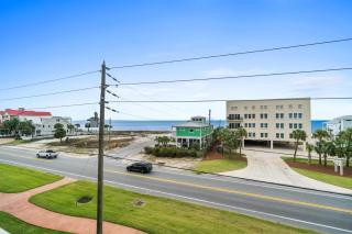 Mexico Beach - Summerhouse Rentals by Panhandle Getaways - Mexico Beach - 4