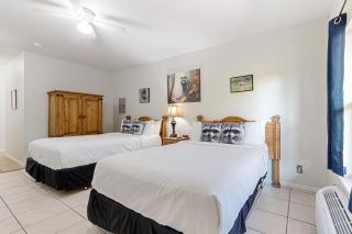 Wasser Lodge #204 - Raccon Room - New Braunfels - 5