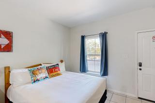 Wasser Lodge #206 - Wurst Dr. - New Braunfels - 2