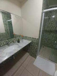 Suíte no Condomínio Itamambuca - Muito Perto da Praia !!! - 3