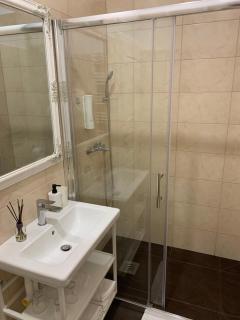 ALL in ONE Apartment - Self check in, Free parking - Osijek - 4