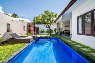 Bens Seminyak Villa Two-Bedroom with Private SwimmingPool - Seminyak - 3
