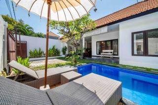 Bens Seminyak Villa Two-Bedroom with Private SwimmingPool - 2