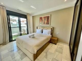 The Sapphire Suite - 2 BR Near Beach & TGV Station - 5