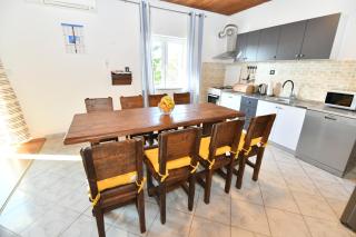 Villa Marko with Pool and BBQ - Hrvace - 9