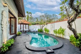 Bens Bidadari Villa Two-Bedroom with Private Pool Kuta - Seminyak - 5