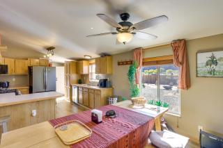 Stunning Views Quiet Bluff Home Near Hiking! - Bluff - 4
